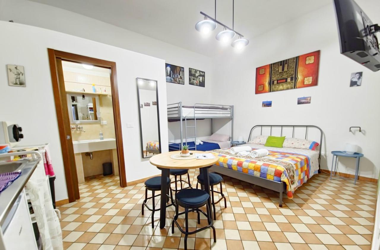La Casina Di Promised Land Napoli Apartment Exterior photo